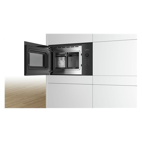 Bosch | BFL554MB0 | Microwave Oven | Built-in | 31.5 L | 900 W | Black - 2
